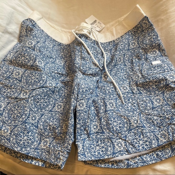 J. Crew Swimsuit Trunks NWT - Picture 3 of 3
